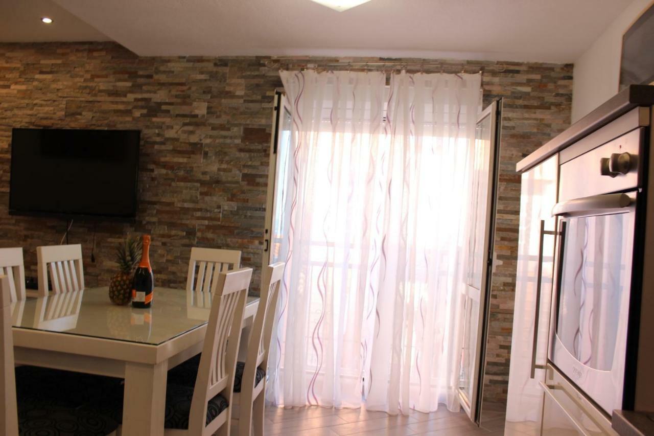 Apartment Lucky With Jacuzzi Τρογκίρ Εξωτερικό φωτογραφία